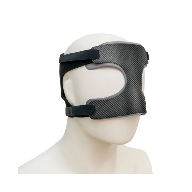 Máscara de protección facial deportiva en carbono