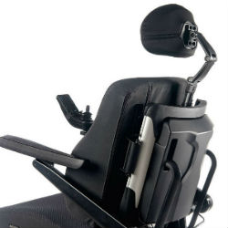 caracteristicas-silla-de-ruedas-electrica-traccion-central-quickie-q500-m-sedeo-pro-respaldo-reclinable-anti-friccion